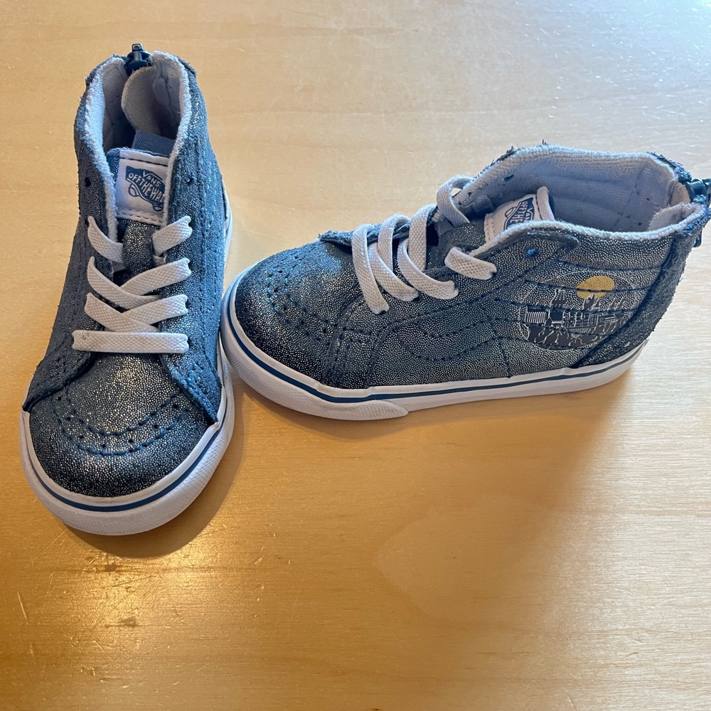 Toddler 7, blue shimmer VANS x Harry Potter Hogwarts Sk8-Hi Zip Kids Shoes